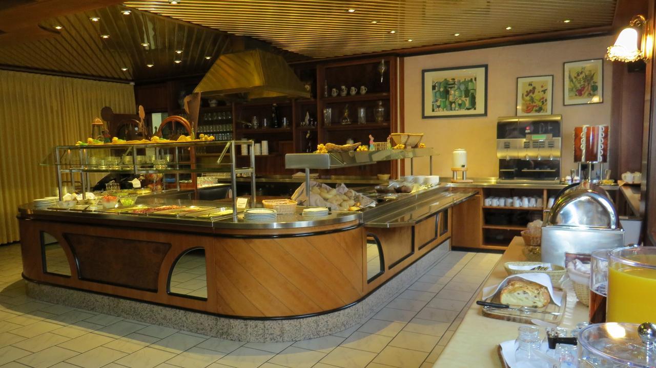 Hotel Rebstock Руст Экстерьер фото